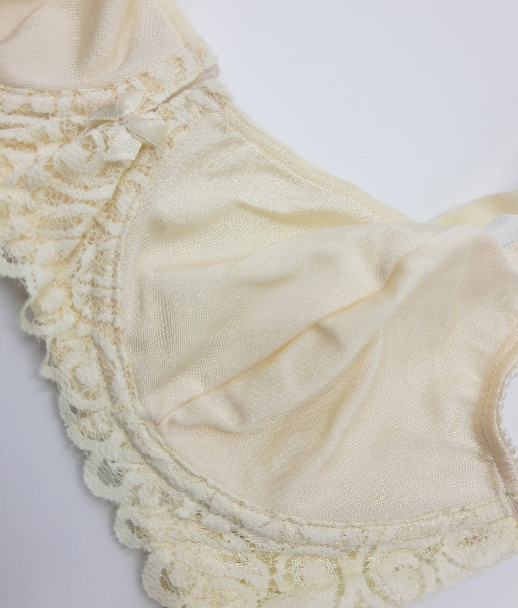 Corpiño tricot y puntilla con aro BS - Bianca Secreta